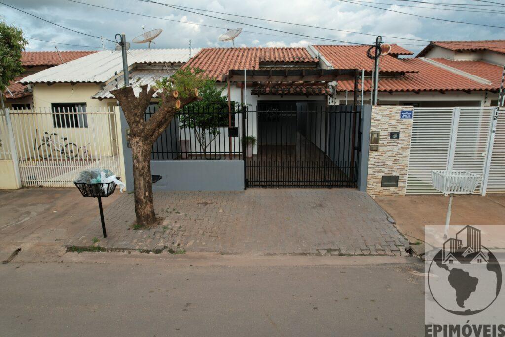 CASA Á VENDA